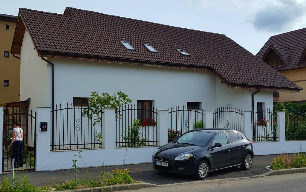 Ferienwohnung Cristina House Brașov Exterior foto